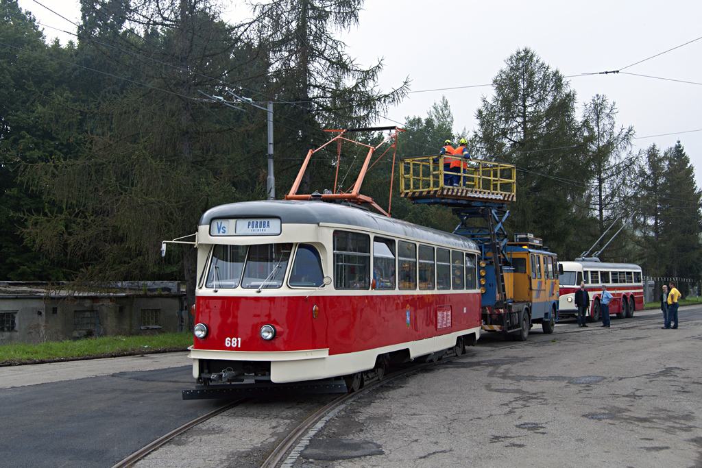 Tatra T2 #681