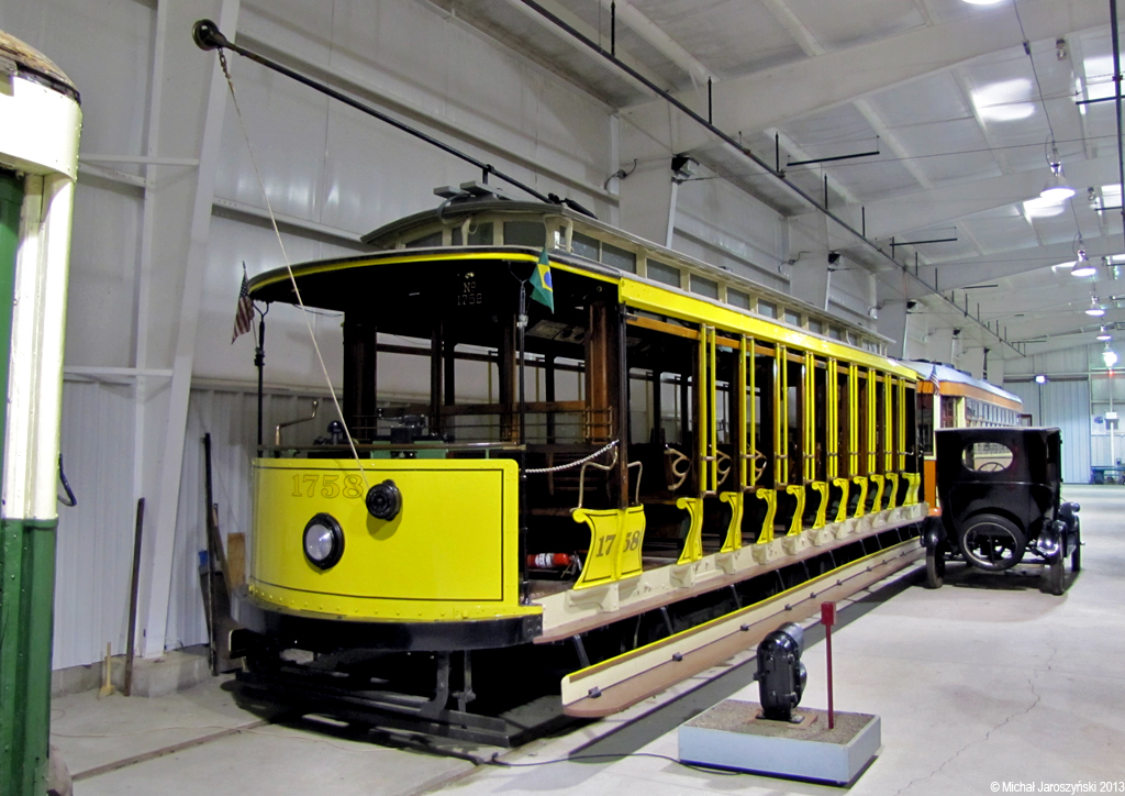 Rio de Janeiro Open 4-axle tram #1758