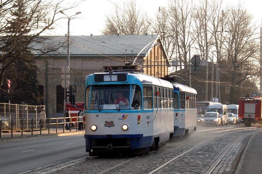 Tatra T3SU #5-2047