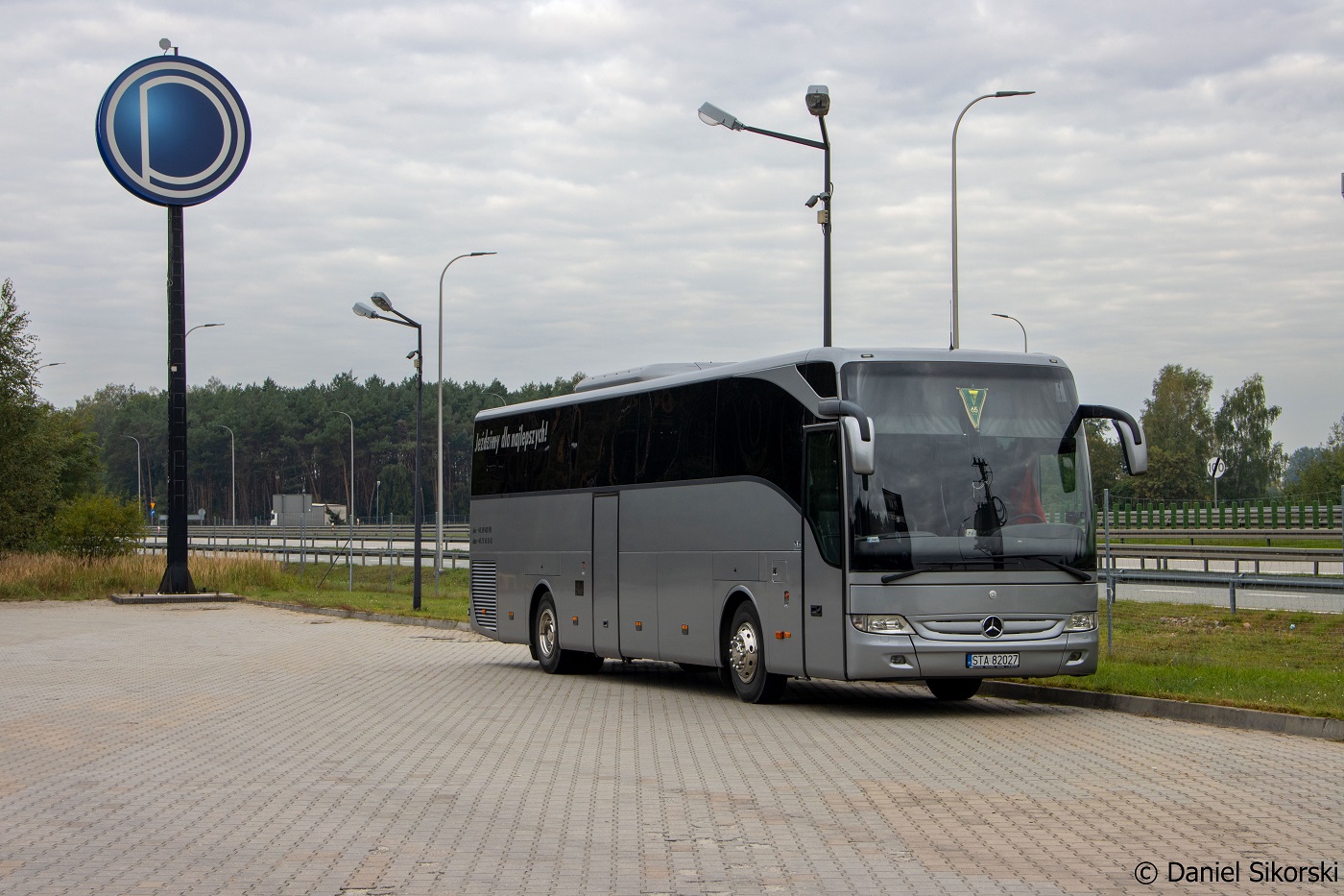Mercedes-Benz Tourismo 15RHD #STA 82027